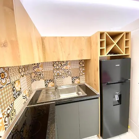 Apartments Oda Hotel 公寓 Velipojë
